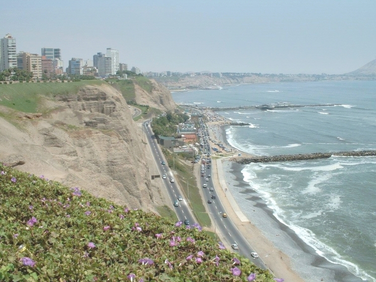Cliff de Miraflores e a Costa Verde