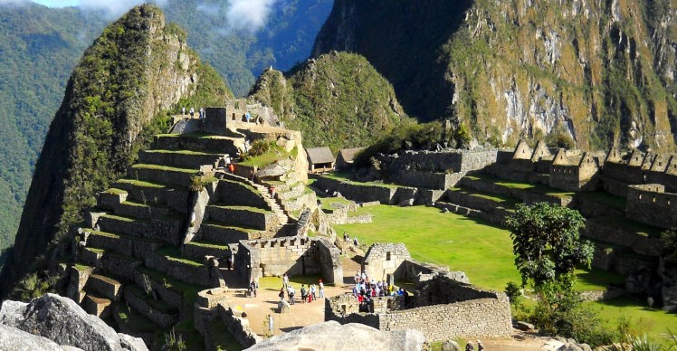 Zona Sagrada - Machu Picchu