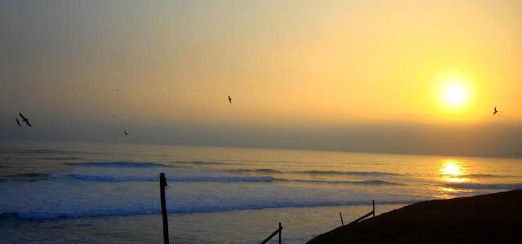 Por-do-sol em Punta Rocas