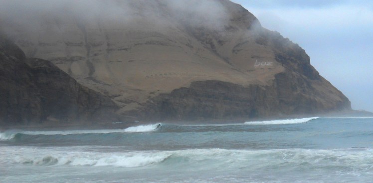 Altas olas em La Herradura
