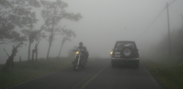 Nevoeiro voltando do Arenal