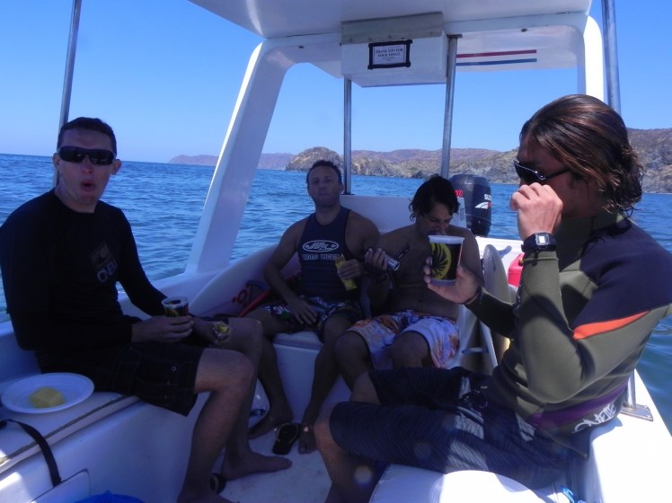 Boat-trip Roca Bruja/Ollies Point