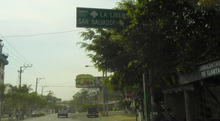 Carretera para La Libertad