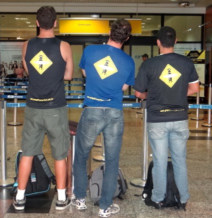 Embarque em POA - Uniformizados - Grupo Freesurfers