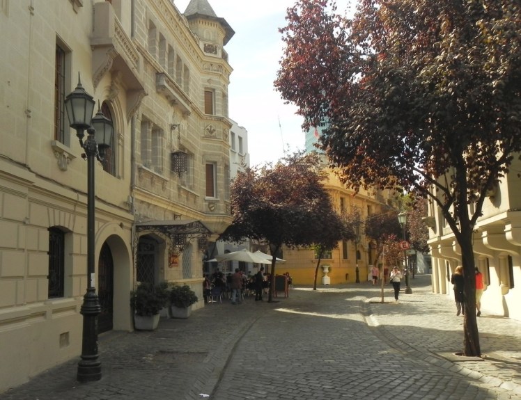 Barrio Paris-Londres, um pedaço da Europa no meio de Santiago