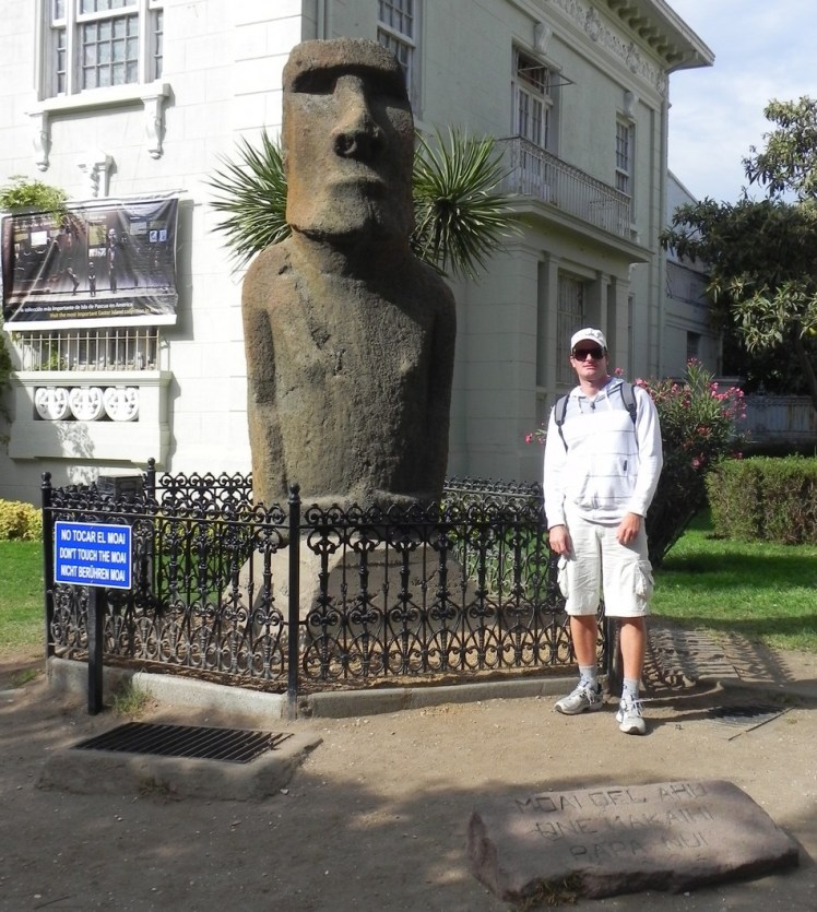 Moai da Ilha de Pascoa em Viña