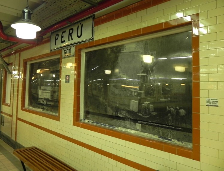 Estação Peru de Subte (Metro) 