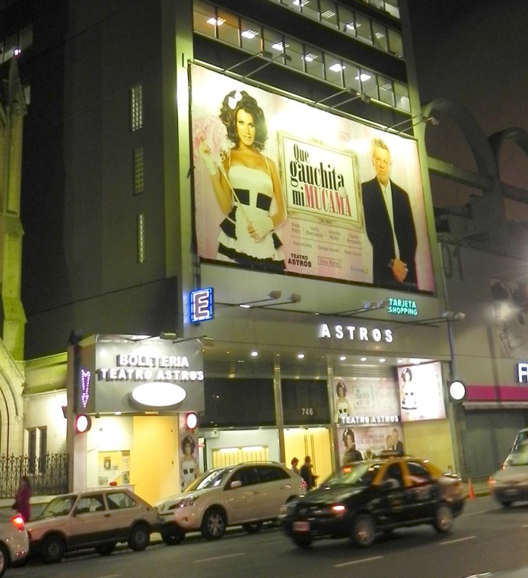 Avenida Corrientes - A avenida dos Teatros