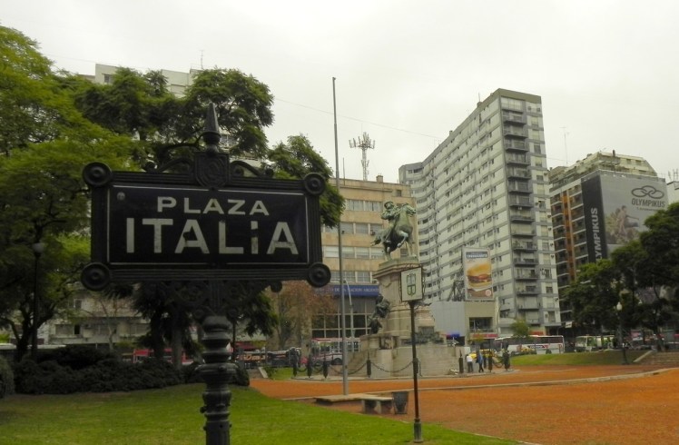 Plaza Italia