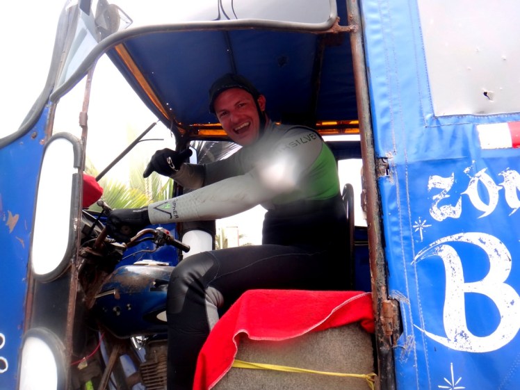 Manjando o Tuc-Tuc !