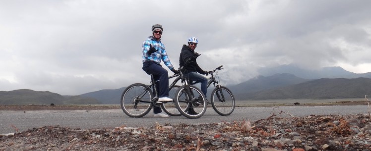 10 Km de downhill, vulcão abaixo !