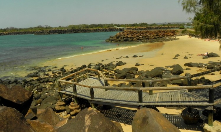 Praia no Tweed River