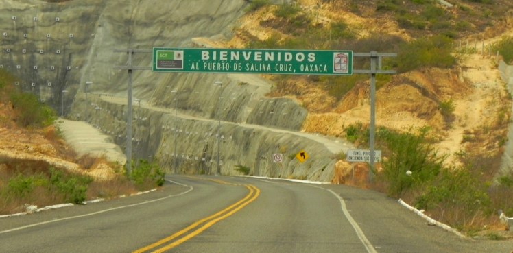 Entrada de Salina Cruz