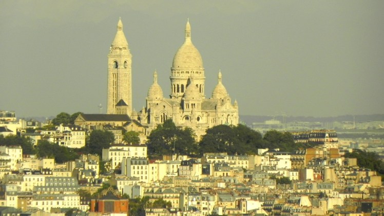Basilica de Sacre-Coeur vista daTorre Eiffel - 2º nível