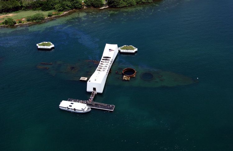 Imagem aérea do USS Arizona Memorial