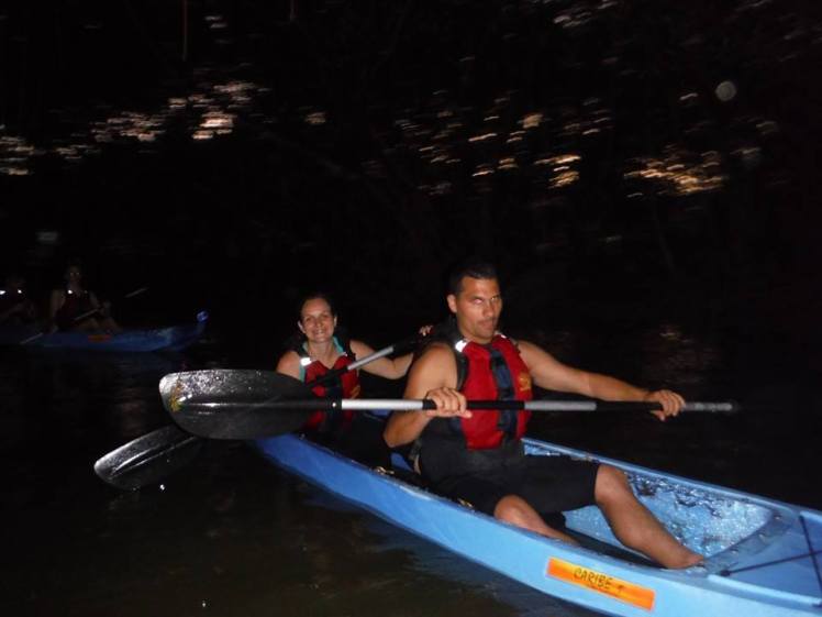 Kayak em Fajardo na Baía Bioluminescente
