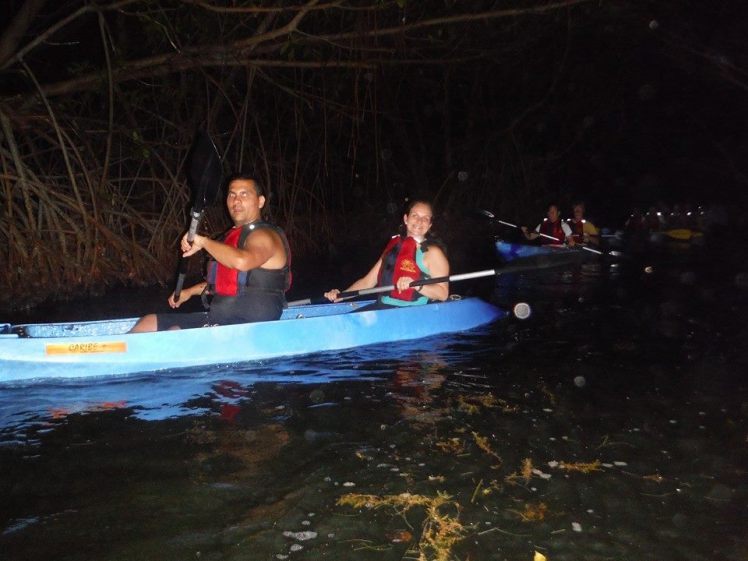 Kayak em Fajardo na Baía Bioluminescente